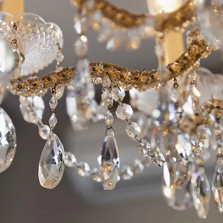 Diamonds And Pearls Otel Anvers